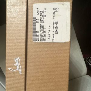 Christian Louboutin Bianca Black Patent Pump size 42 size 12
